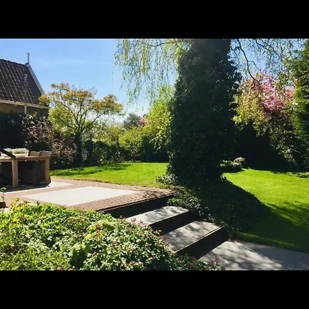 Apartment Unique B&b, In The Historic Centre Of Edam
