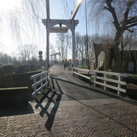 In The Old Centre Of Edam, Unique Apartment. *