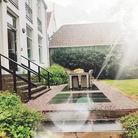 Appartement In The Old Centre Of Edam, Unique Apartment. *